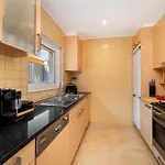 Whome Modern Flat In *