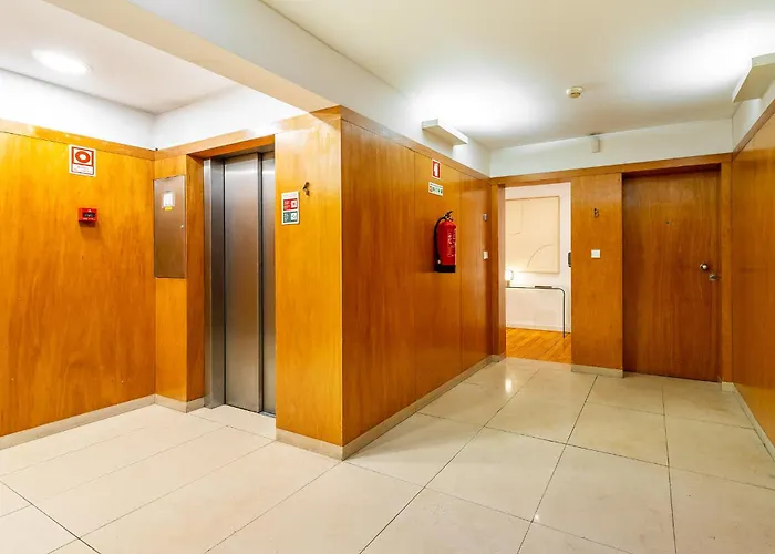 Whome Modern Flat In