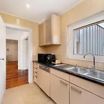 Whome Modern Flat In Διαμέρισμα *
